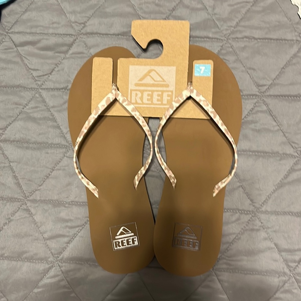 Reef flip flop sandals